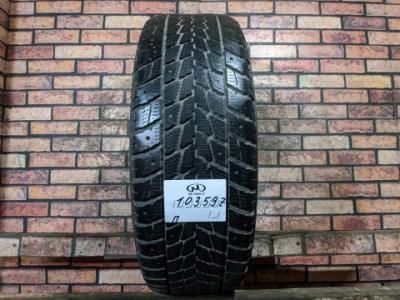 235/65/17 TOYO OPEN COUNTRY Зимние шипованные бу