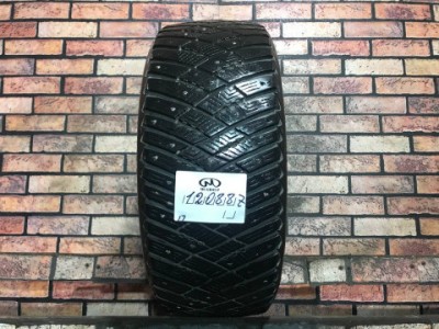 215/55/16 GOODYEAR ULTRAGRIP ICE Зимние шипованные бу