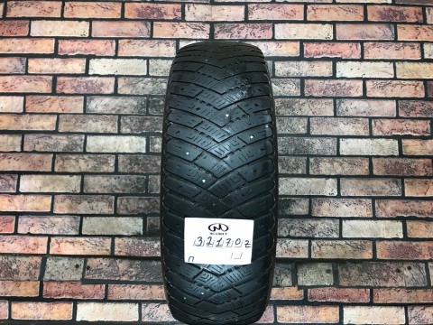 185/65/15 GOODYEAR ULTRAGRIP ICE Зимние шипованные бу