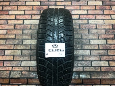 205/55/16 TOYO OBSERVE G2S Зимние шипованные бу