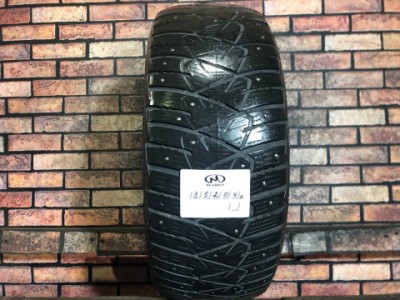 225/55/17 GOODYEAR ULTRAGRIP 600 Зимние шипованные бу