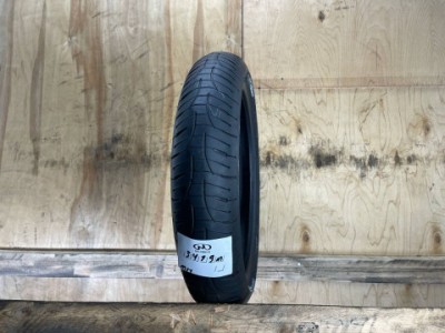 120/70/17 MICHELIN PILOT ROAD 4 GT Мото шины бу