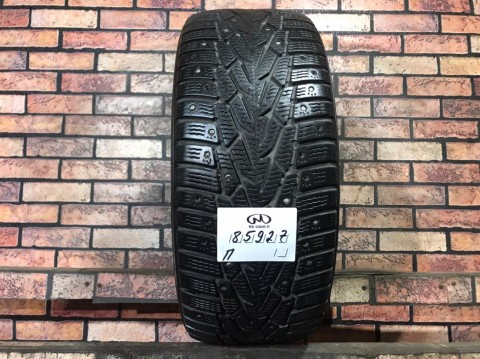 215/55/16 NOKIAN HAKKAPELIITTA 7 Зимние шипованные бу