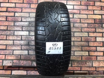 215/55/17 NOKIAN HAKKAPELIITTA 7 Зимние шипованные бу