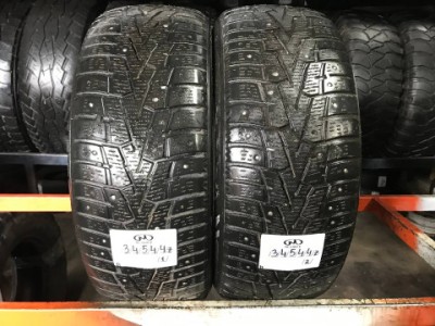 225/55/17 ROADSTONE WINGUARD Зимние шипованные бу