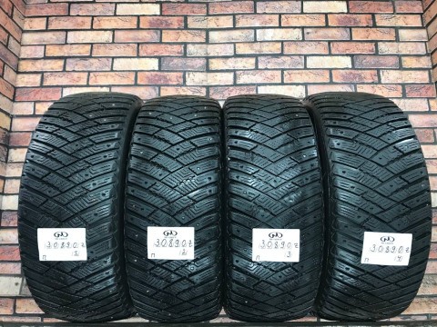 225/55/17 GOODYEAR ULTRAGRIP ICE Зимние шипованные бу