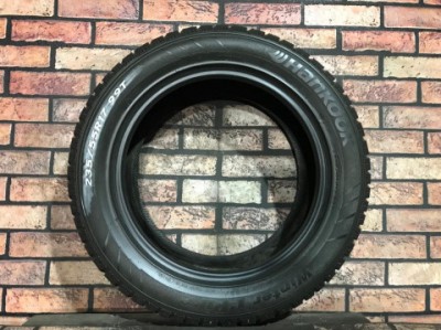 235/55/17 HANKOOK WINTER I PIKE Зимние  шипованные бу