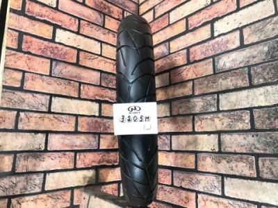 110/80/19 PIRELLI Мото шины бу