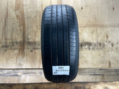 215/55/17 YOKOHAMA BLUEARTH E70 Летние бу