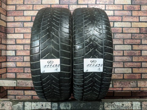 235/60/18 GOODYEAR ULTRA GRIP PERFORMANCE Зимние нешипованные бу