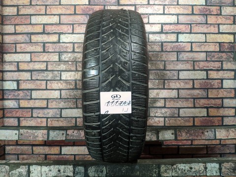 235/60/18 GOODYEAR ULTRA GRIP PERFORMANCE Зимние нешипованные бу